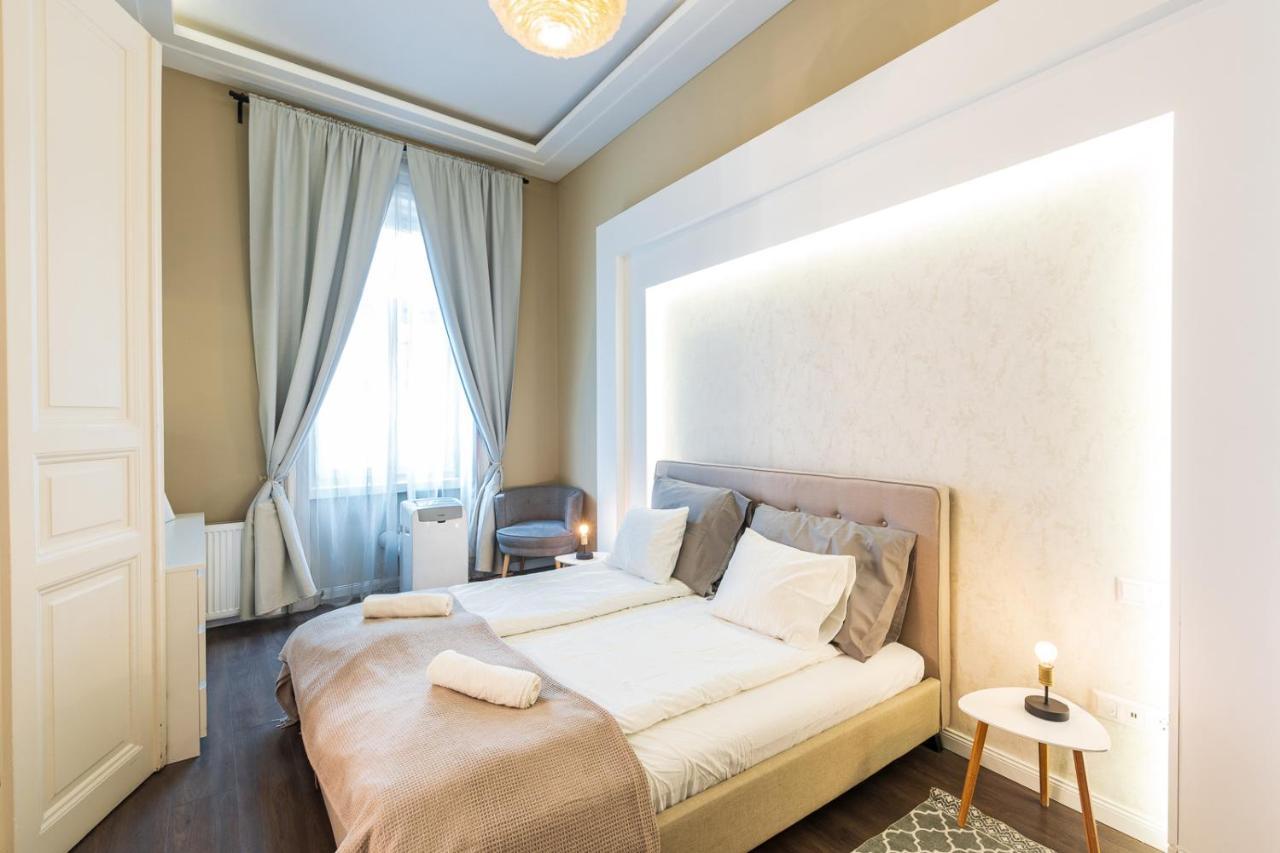 Spacious Luxury Apartment At The Heart Of بودابست المظهر الخارجي الصورة